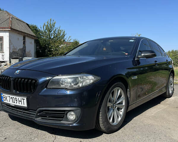 Синий БМВ 5 Серия, объемом двигателя 2 л и пробегом 165 тыс. км за 14000 $, фото 1 на Automoto.ua