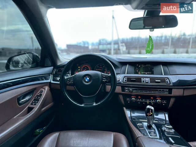 Синій БМВ 5 Серія, об'ємом двигуна 2 л та пробігом 320 тис. км за 18900 $, фото 19 на Automoto.ua