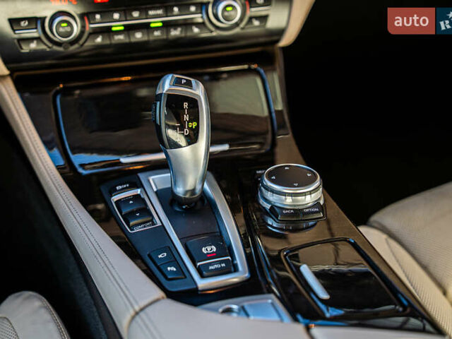 Синій БМВ 5 Серія, об'ємом двигуна 2.98 л та пробігом 171 тис. км за 23000 $, фото 4 на Automoto.ua