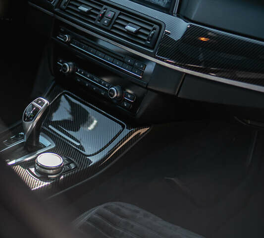 Синий БМВ 5 Серия, объемом двигателя 2 л и пробегом 116 тыс. км за 20000 $, фото 36 на Automoto.ua