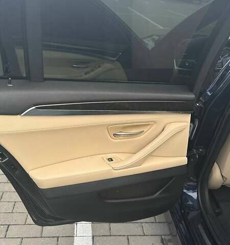 Синій БМВ 5 Серія, об'ємом двигуна 2 л та пробігом 133 тис. км за 15250 $, фото 78 на Automoto.ua