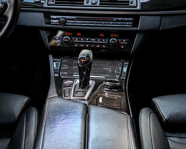 Синий БМВ 5 Серия, объемом двигателя 3 л и пробегом 171 тыс. км за 23000 $, фото 14 на Automoto.ua