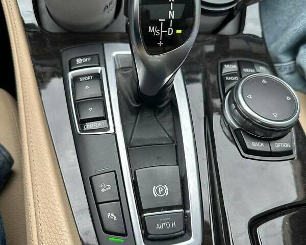 Синій БМВ 5 Серія, об'ємом двигуна 2 л та пробігом 133 тис. км за 15250 $, фото 87 на Automoto.ua