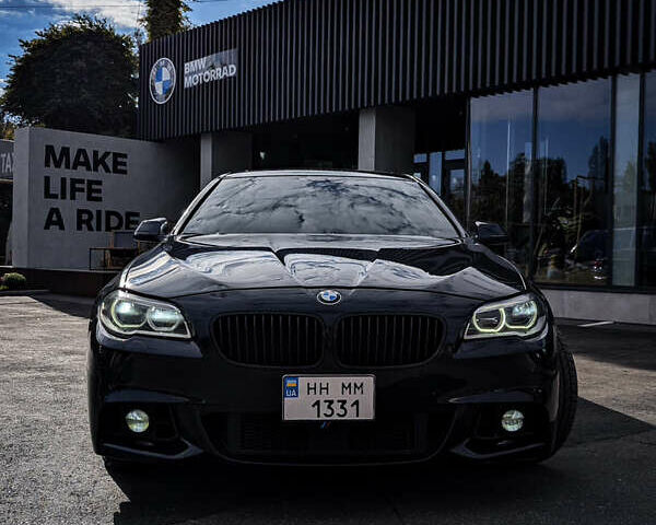 Синий БМВ 5 Серия, объемом двигателя 3 л и пробегом 171 тыс. км за 23000 $, фото 2 на Automoto.ua