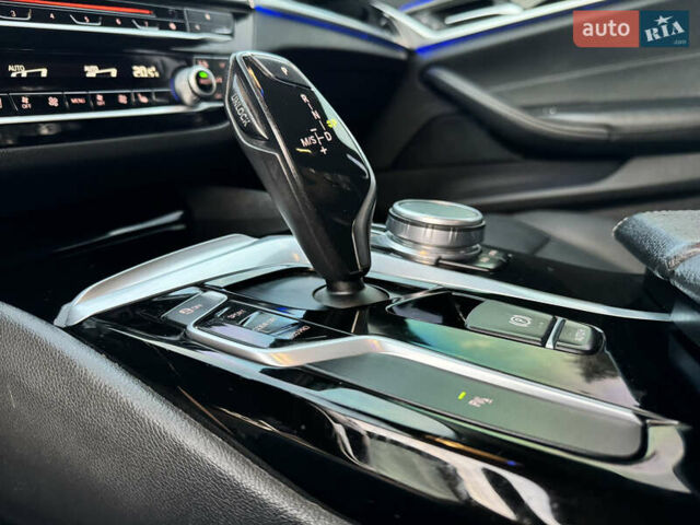 Синий БМВ 5 Серия, объемом двигателя 2 л и пробегом 241 тыс. км за 23400 $, фото 51 на Automoto.ua