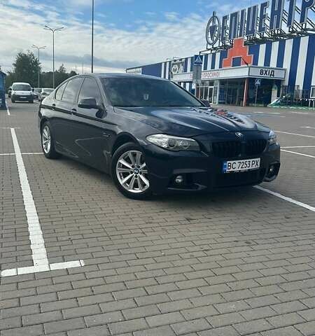 Синій БМВ 5 Серія, об'ємом двигуна 2 л та пробігом 133 тис. км за 15250 $, фото 37 на Automoto.ua
