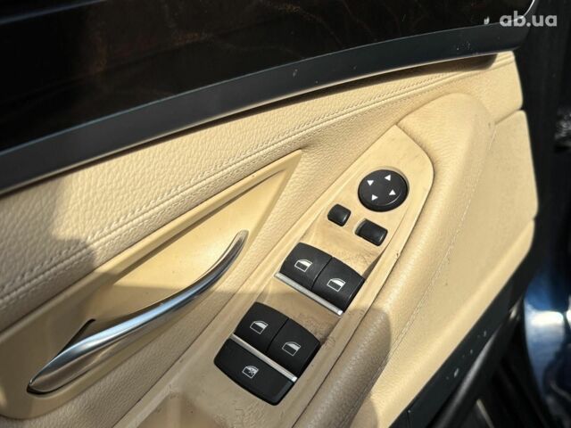 Синий БМВ 5 Серия, объемом двигателя 3 л и пробегом 132 тыс. км за 20490 $, фото 17 на Automoto.ua