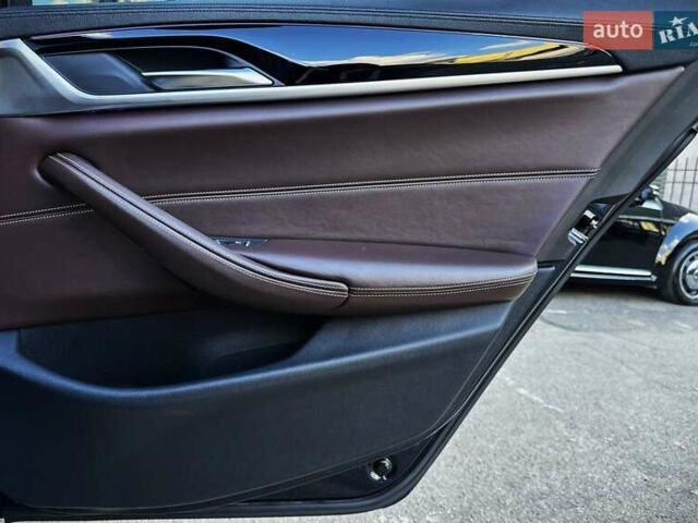 Синій БМВ 5 Серія, об'ємом двигуна 2 л та пробігом 119 тис. км за 28800 $, фото 22 на Automoto.ua