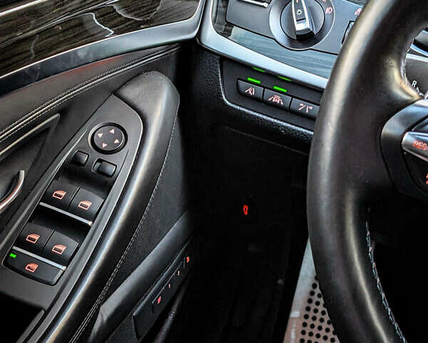 Синий БМВ 5 Серия, объемом двигателя 3 л и пробегом 171 тыс. км за 23000 $, фото 17 на Automoto.ua