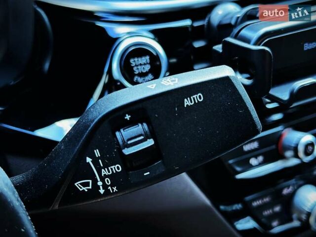 Синий БМВ 5 Серия, объемом двигателя 2 л и пробегом 119 тыс. км за 28800 $, фото 35 на Automoto.ua