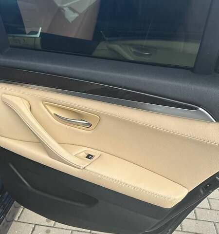 Синій БМВ 5 Серія, об'ємом двигуна 2 л та пробігом 133 тис. км за 15250 $, фото 72 на Automoto.ua