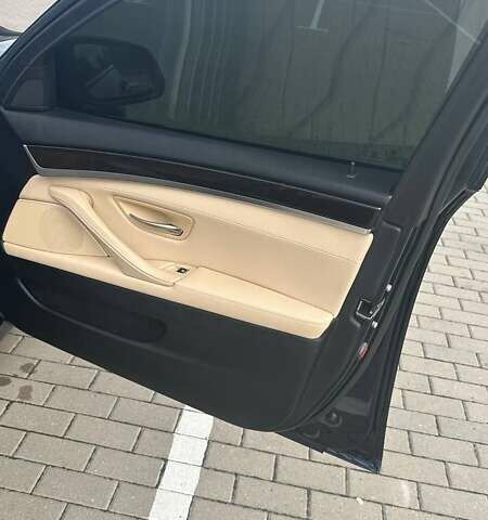 Синій БМВ 5 Серія, об'ємом двигуна 2 л та пробігом 133 тис. км за 15250 $, фото 83 на Automoto.ua