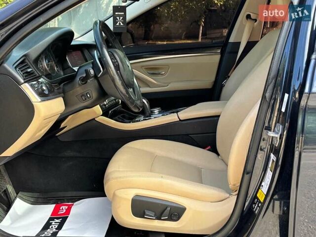 Синій БМВ 5 Серія, об'ємом двигуна 3 л та пробігом 132 тис. км за 20490 $, фото 13 на Automoto.ua