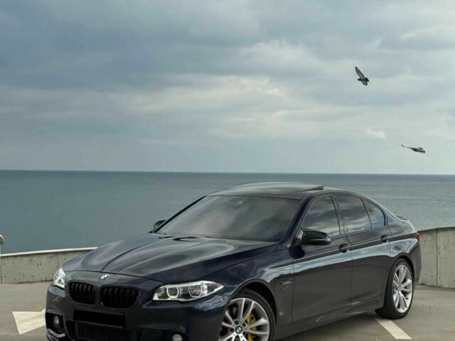 Синий БМВ 5 Серия, объемом двигателя 3 л и пробегом 155 тыс. км за 14000 $, фото 1 на Automoto.ua