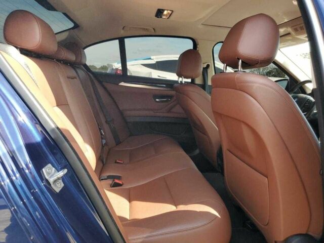 Синій БМВ 5 Серія, об'ємом двигуна 2 л та пробігом 75 тис. км за 2500 $, фото 9 на Automoto.ua