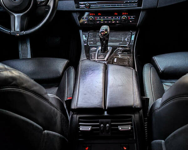 Синий БМВ 5 Серия, объемом двигателя 3 л и пробегом 171 тыс. км за 23000 $, фото 18 на Automoto.ua