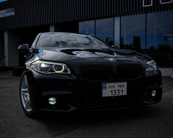 Синий БМВ 5 Серия, объемом двигателя 3 л и пробегом 171 тыс. км за 23000 $, фото 4 на Automoto.ua