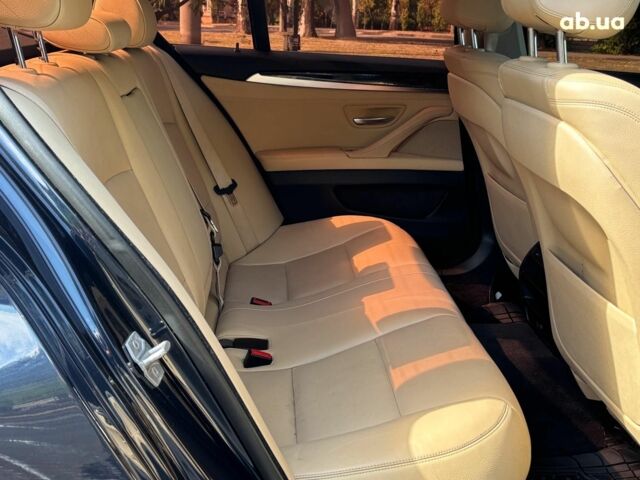 Синий БМВ 5 Серия, объемом двигателя 3 л и пробегом 132 тыс. км за 20490 $, фото 16 на Automoto.ua