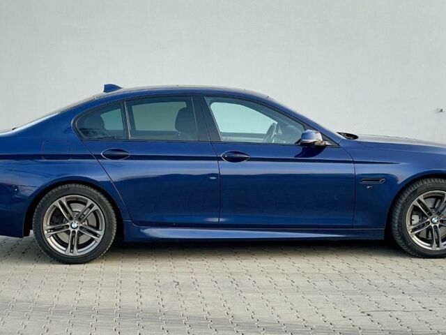 Синий БМВ 5 Серия, объемом двигателя 3 л и пробегом 125 тыс. км за 15200 $, фото 3 на Automoto.ua