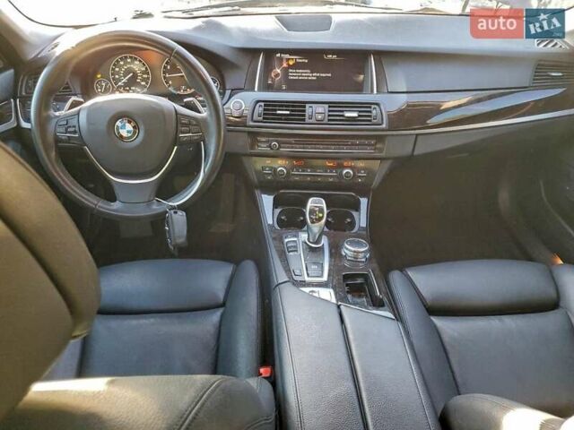 Синий БМВ 5 Серия, объемом двигателя 3 л и пробегом 132 тыс. км за 3250 $, фото 7 на Automoto.ua
