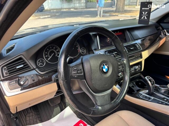 Синий БМВ 5 Серия, объемом двигателя 3 л и пробегом 132 тыс. км за 20490 $, фото 25 на Automoto.ua