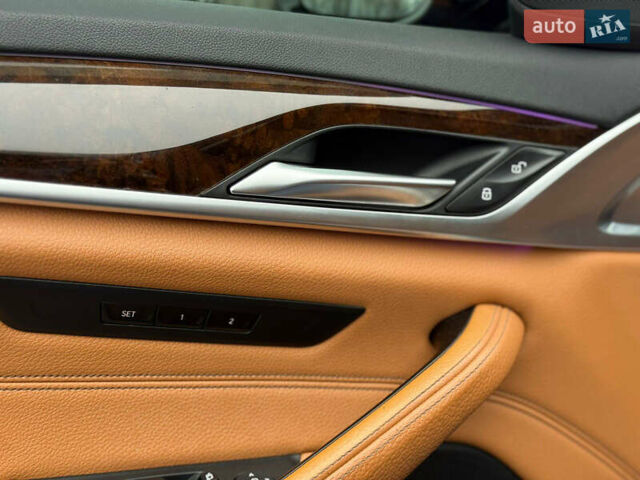 Синій БМВ 5 Серія, об'ємом двигуна 2 л та пробігом 122 тис. км за 26500 $, фото 19 на Automoto.ua