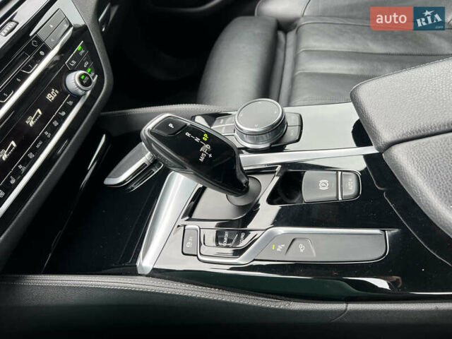 Синій БМВ 5 Серія, об'ємом двигуна 3 л та пробігом 197 тис. км за 30900 $, фото 13 на Automoto.ua