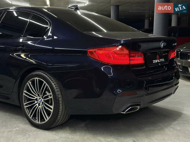 БМВ 5 Серия 2017 в Одессе на Automoto.ua Синий БМВ 5 Серия, объемом двигателя 2.99 л и пробегом 143 тыс. км за 36500 $, фото 12 на Automoto.ua