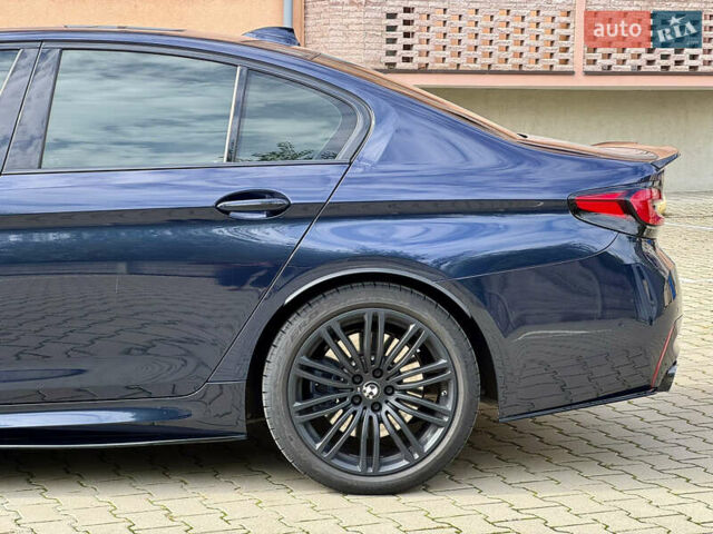 Синій БМВ 5 Серія, об'ємом двигуна 3 л та пробігом 155 тис. км за 32500 $, фото 8 на Automoto.ua