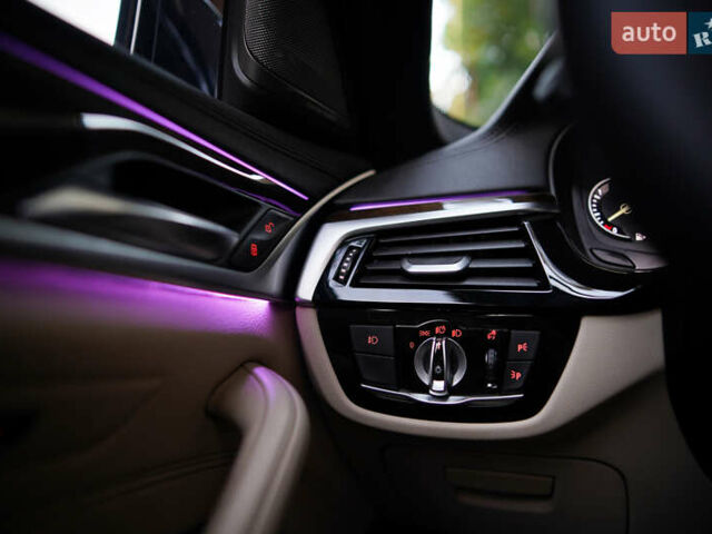 Синий БМВ 5 Серия, объемом двигателя 3 л и пробегом 111 тыс. км за 33000 $, фото 20 на Automoto.ua