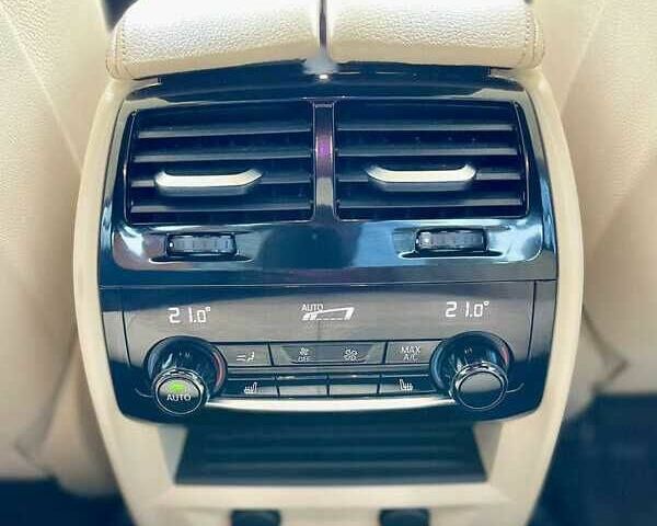 Синій БМВ 5 Серія, об'ємом двигуна 2 л та пробігом 67 тис. км за 22600 $, фото 19 на Automoto.ua