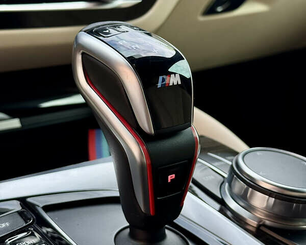 Синій БМВ 5 Серія, об'ємом двигуна 3 л та пробігом 155 тис. км за 32500 $, фото 34 на Automoto.ua