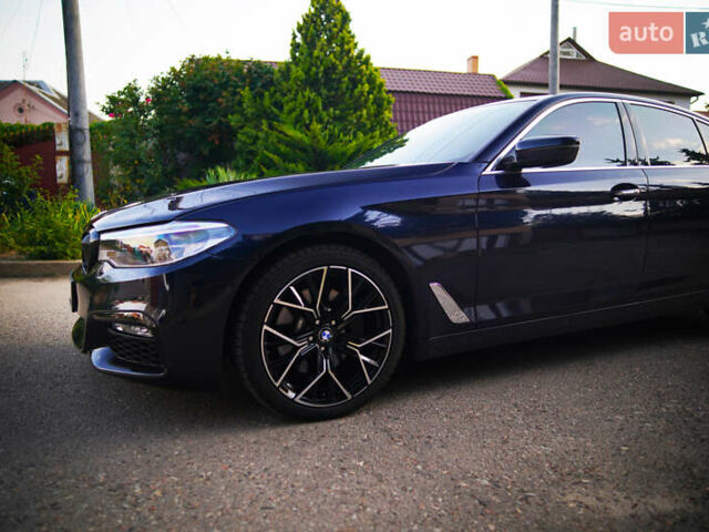 Синий БМВ 5 Серия, объемом двигателя 3 л и пробегом 111 тыс. км за 33000 $, фото 4 на Automoto.ua