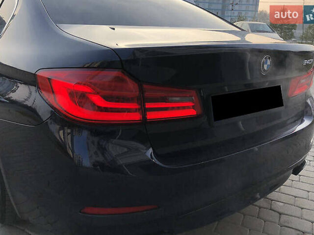 БМВ 5 Серия 2017 в Львове на Automoto.ua Синий БМВ 5 Серия, объемом двигателя 3 л и пробегом 160 тыс. км за 31000 $, фото 9 на Automoto.ua