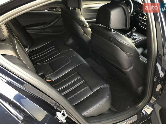 БМВ 5 Серия 2017 в Львове на Automoto.ua Синий БМВ 5 Серия, объемом двигателя 3 л и пробегом 160 тыс. км за 31000 $, фото 40 на Automoto.ua