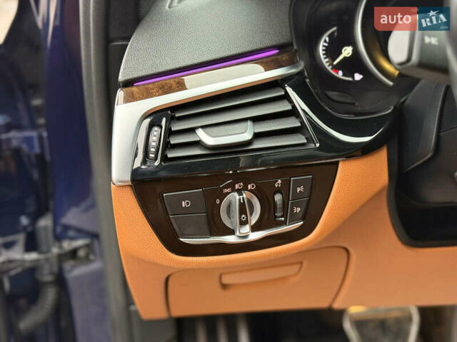 Синій БМВ 5 Серія, об'ємом двигуна 2 л та пробігом 122 тис. км за 26500 $, фото 27 на Automoto.ua