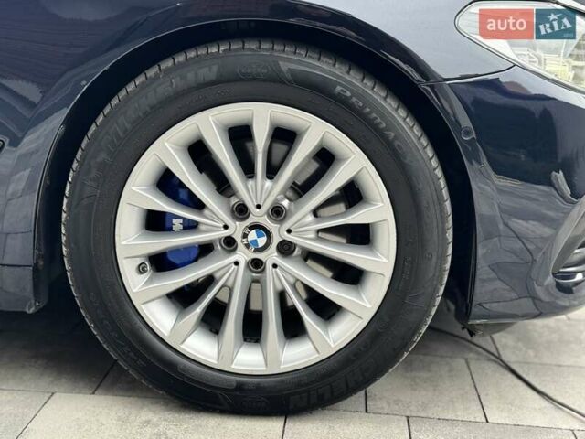 Синий БМВ 5 Серия, объемом двигателя 2.99 л и пробегом 217 тыс. км за 35200 $, фото 13 на Automoto.ua