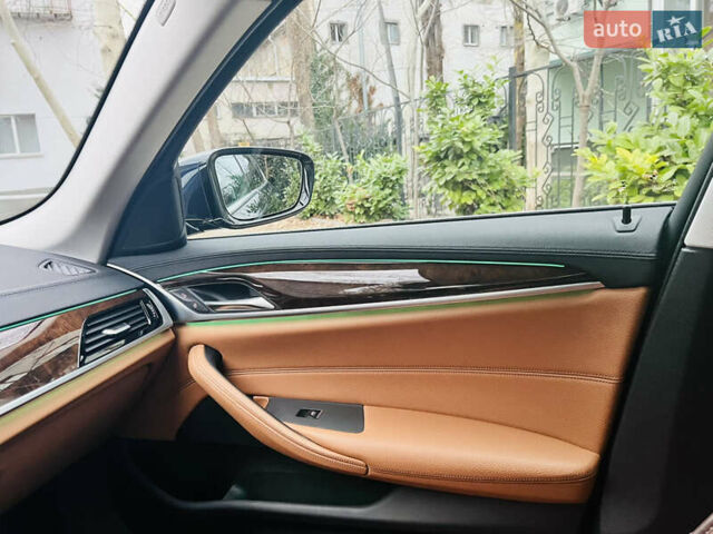 Синій БМВ 5 Серія, об'ємом двигуна 2 л та пробігом 113 тис. км за 31000 $, фото 11 на Automoto.ua