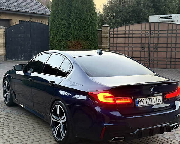 Синий БМВ 5 Серия, объемом двигателя 2 л и пробегом 220 тыс. км за 30800 $, фото 5 на Automoto.ua