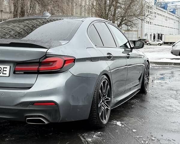 Синий БМВ 5 Серия, объемом двигателя 3 л и пробегом 177 тыс. км за 36000 $, фото 15 на Automoto.ua