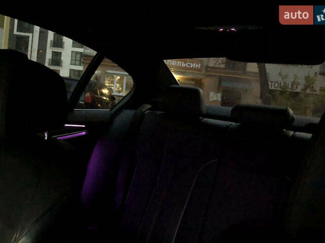 БМВ 5 Серия 2017 в Львове на Automoto.ua Синий БМВ 5 Серия, объемом двигателя 3 л и пробегом 160 тыс. км за 31000 $, фото 22 на Automoto.ua