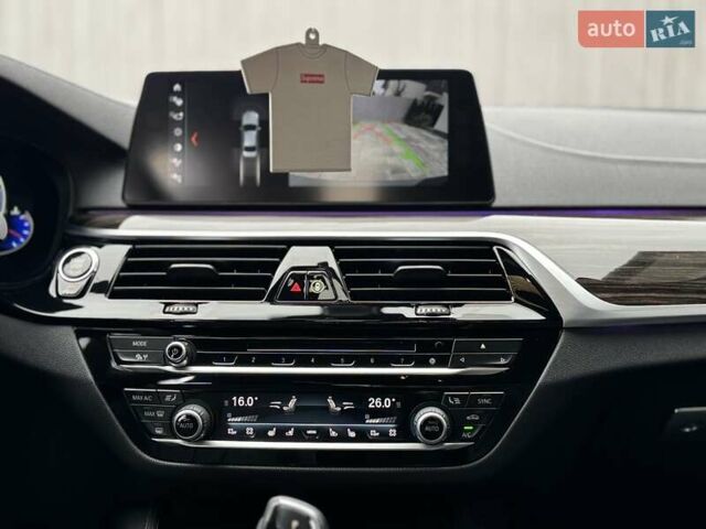 Синий БМВ 5 Серия, объемом двигателя 2.99 л и пробегом 217 тыс. км за 35200 $, фото 22 на Automoto.ua