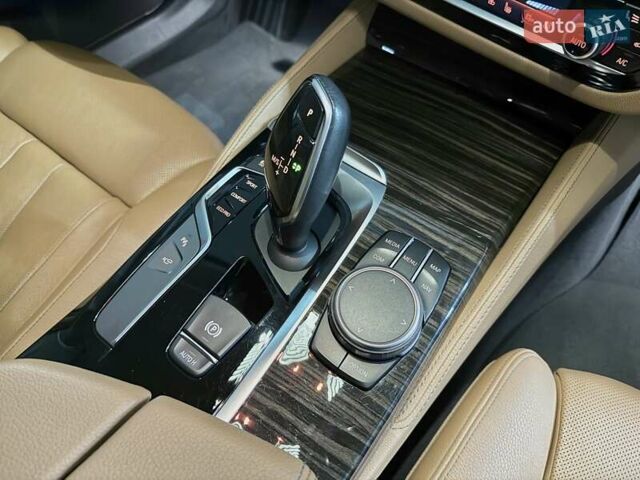 Синий БМВ 5 Серия, объемом двигателя 3 л и пробегом 115 тыс. км за 38000 $, фото 32 на Automoto.ua