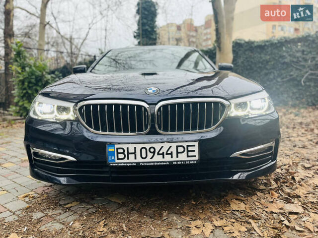 Синій БМВ 5 Серія, об'ємом двигуна 2 л та пробігом 113 тис. км за 31000 $, фото 2 на Automoto.ua