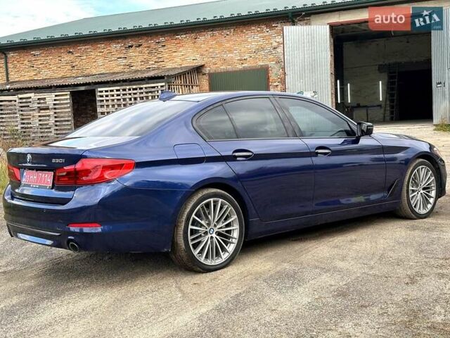 БМВ 5 Серия 2017 в Днепре (Днепропетровске) на Automoto.ua Синий БМВ 5 Серия, объемом двигателя 2 л и пробегом 219 тыс. км за 23999 $, фото 7 на Automoto.ua