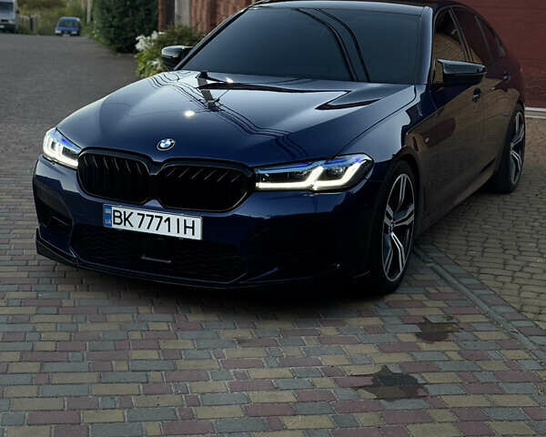 Синий БМВ 5 Серия, объемом двигателя 2 л и пробегом 220 тыс. км за 30800 $, фото 1 на Automoto.ua