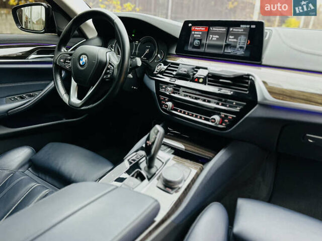 Синій БМВ 5 Серія, об'ємом двигуна 3 л та пробігом 170 тис. км за 37700 $, фото 32 на Automoto.ua