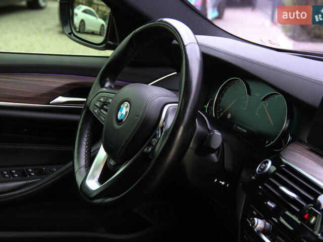 Синій БМВ 5 Серія, об'ємом двигуна 2 л та пробігом 62 тис. км за 31000 $, фото 33 на Automoto.ua