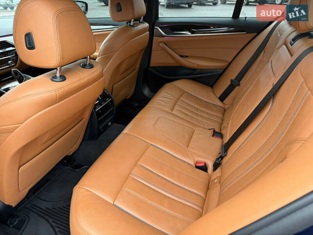 Синій БМВ 5 Серія, об'ємом двигуна 2 л та пробігом 122 тис. км за 26500 $, фото 21 на Automoto.ua