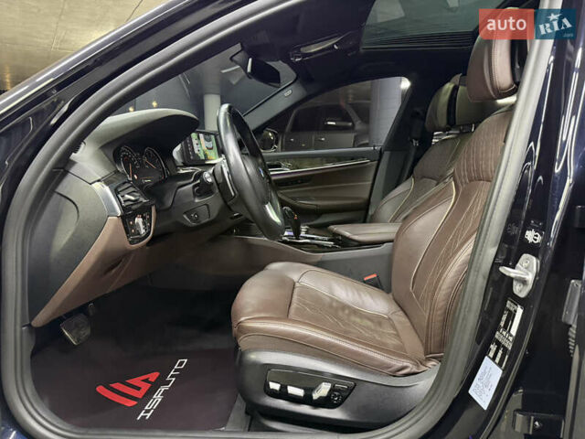 БМВ 5 Серия 2017 в Одессе на Automoto.ua Синий БМВ 5 Серия, объемом двигателя 2.99 л и пробегом 143 тыс. км за 36500 $, фото 20 на Automoto.ua